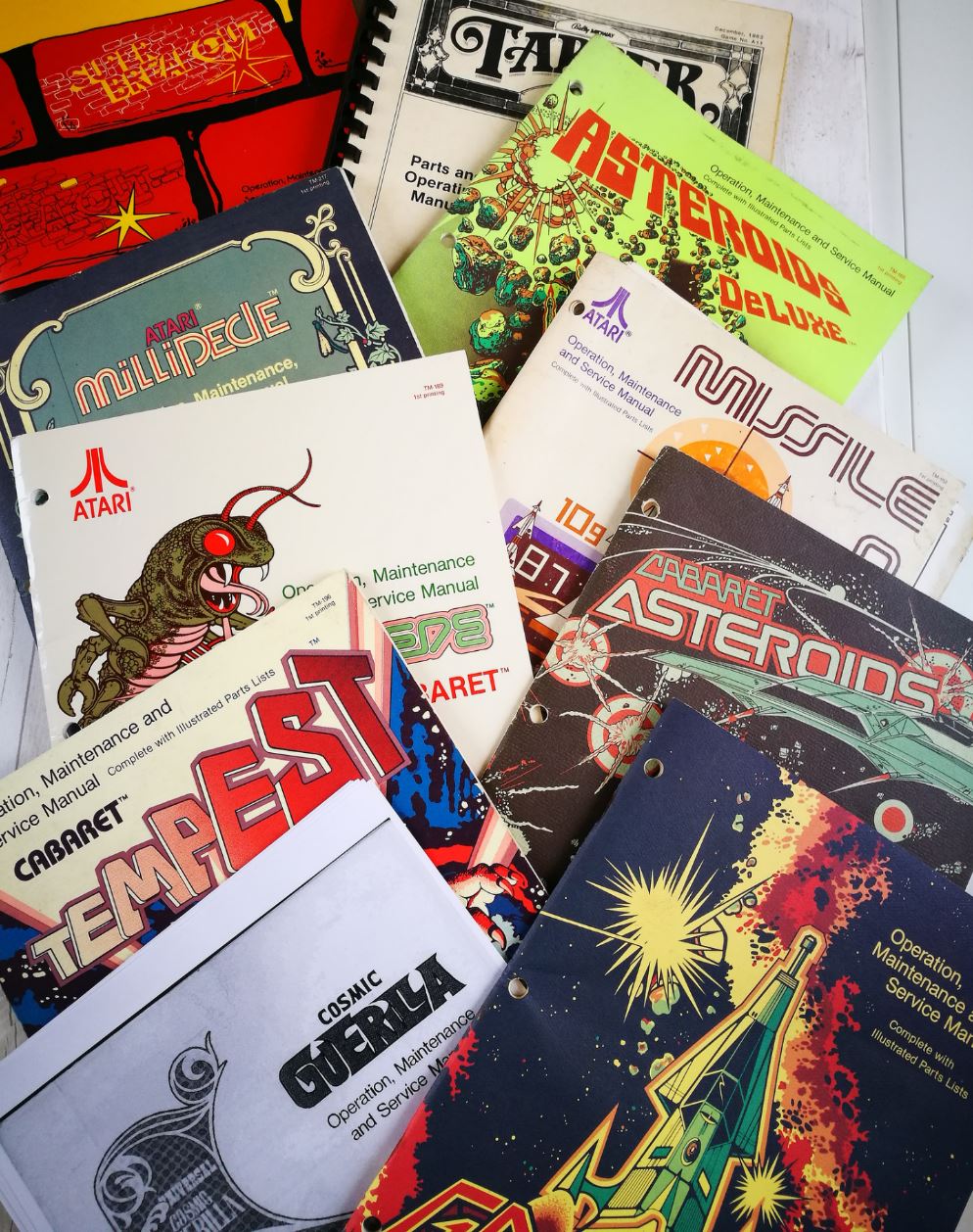 Klax Atari Original Arcade Game Owners Manual Schematics USED 